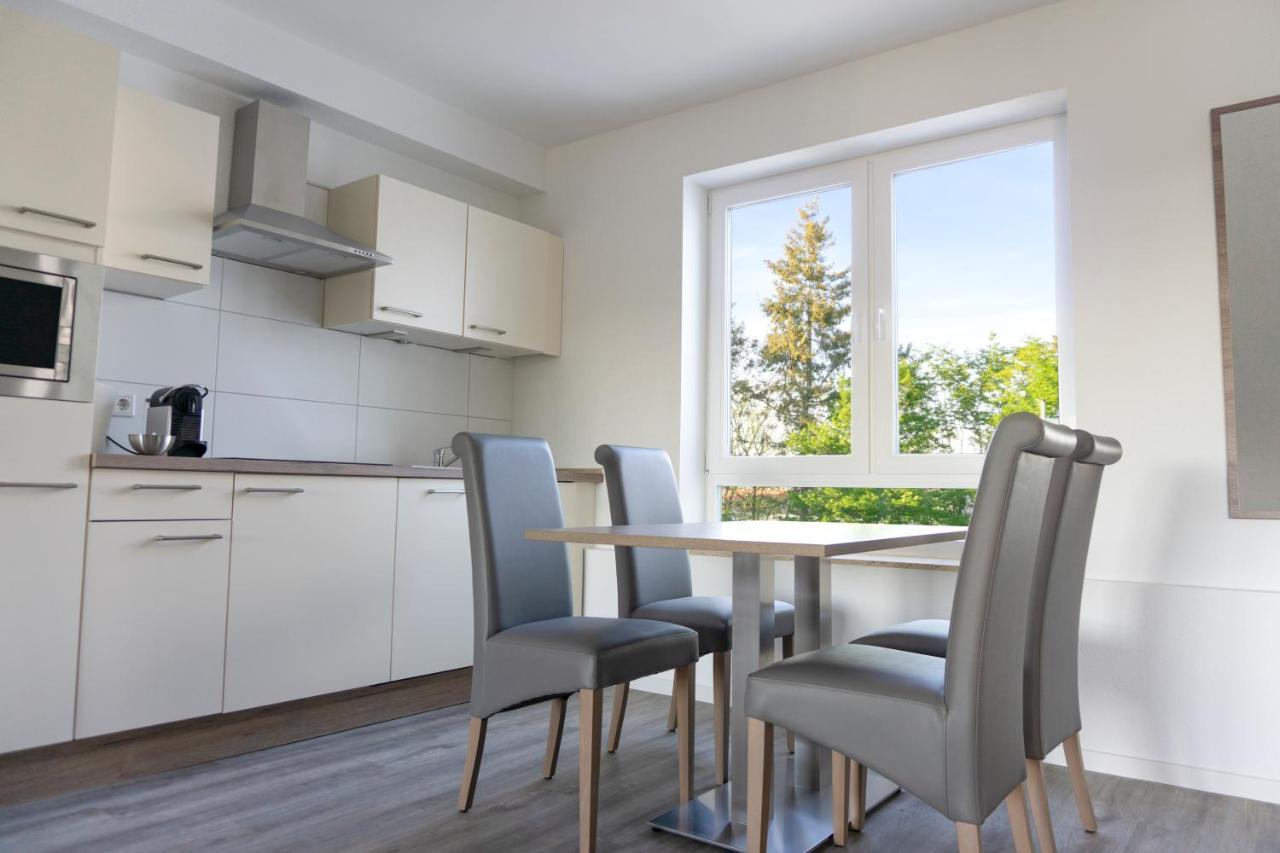 الشقق الفندقية Boardinghouse Living28 كارست المظهر الخارجي الصورة